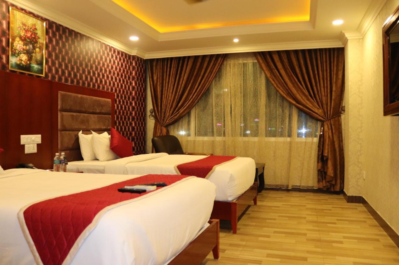 Hyders Park The Business Hotel Thanjavur Eksteriør billede