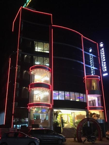 Hyders Park The Business Hotel Thanjavur Eksteriør billede