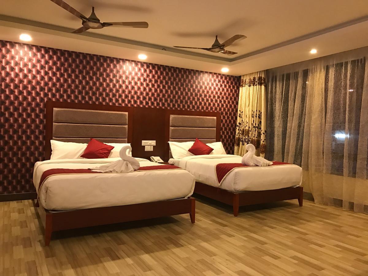 Hyders Park The Business Hotel Thanjavur Eksteriør billede